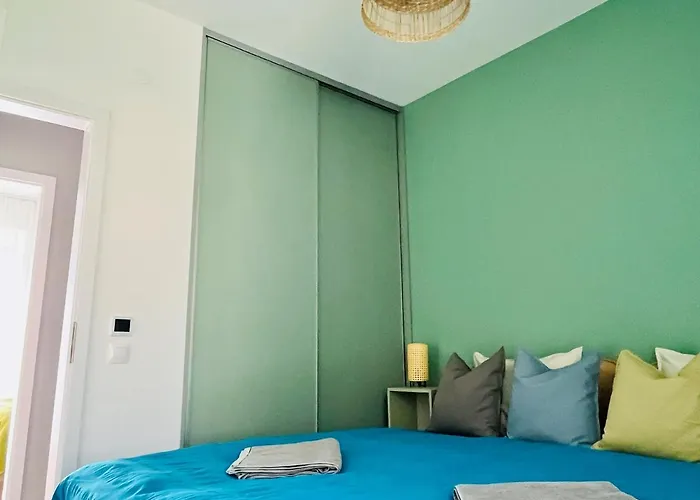 Aranygesztenye Apartmanhaz Villa *