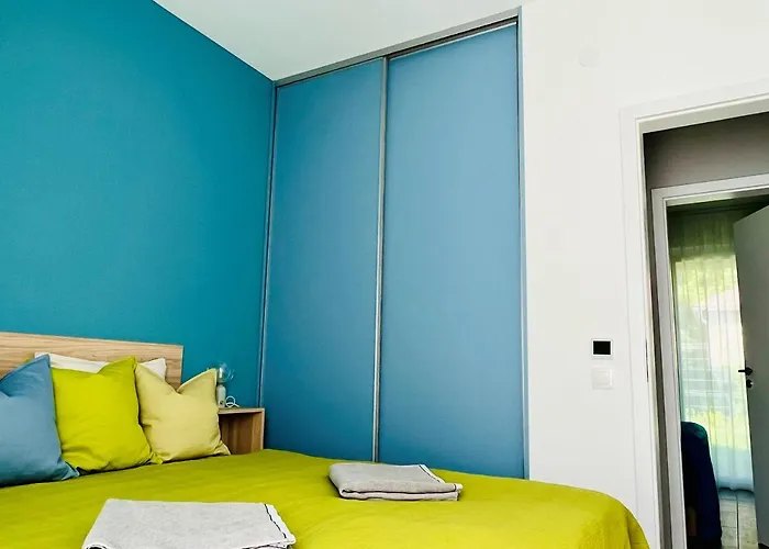 Villa Aranygesztenye Apartmanhaz