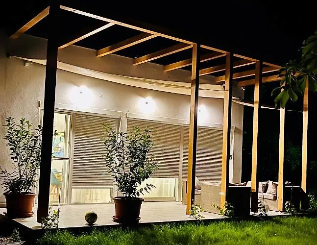 Aranygesztenye Apartmanhaz Balatonudvari